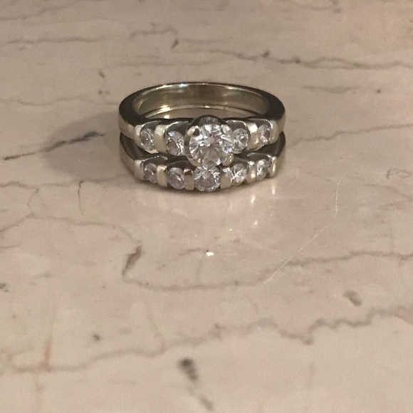 Wedding Ring Set - Picture 6 of 6